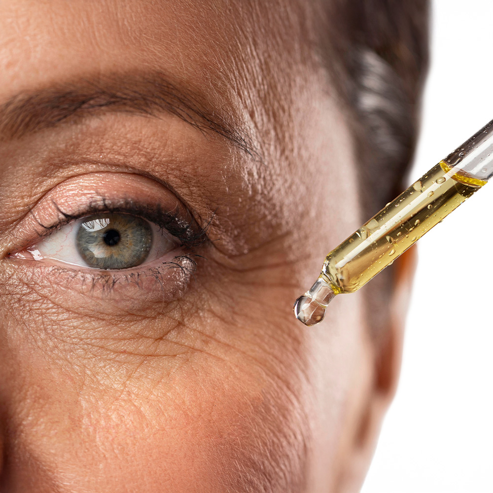 Retinol proti vráskám: Objevte jeho novou, šetrnější generaci!