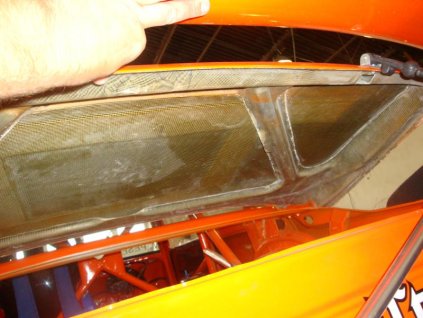 BMW 02  Fiberglass trunk . inkl. Frame