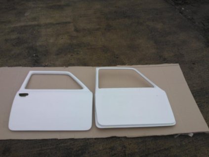 Fiberglass doors for Fiat 126