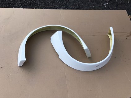 BMW E30  wide arches rear set 1