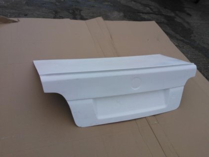 BMW E39 trunk fiberglass