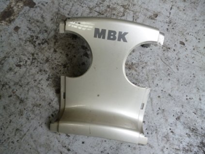 10239 zadni stredovy plast mbk