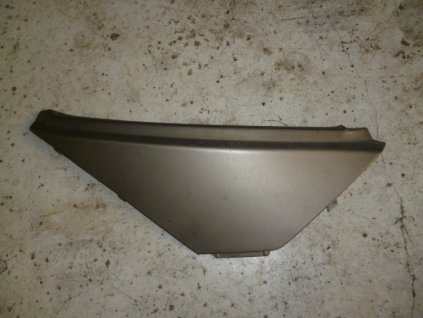 10893 pravy bocni kryt aprilia