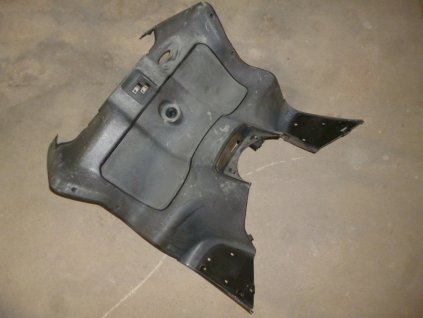 11112 plast pred kolena aprilia