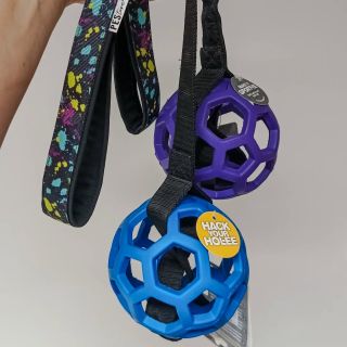 Věděli jste, že u nás si můžete vyladit celý set včetně hračky do jednoho vzoru? 🎨 Pro všechny milovníky JW míčků jsme...