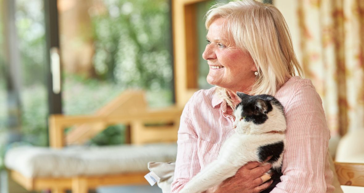 Veterinářka radí: Jací jsou vhodní mazlíčci pro seniory?