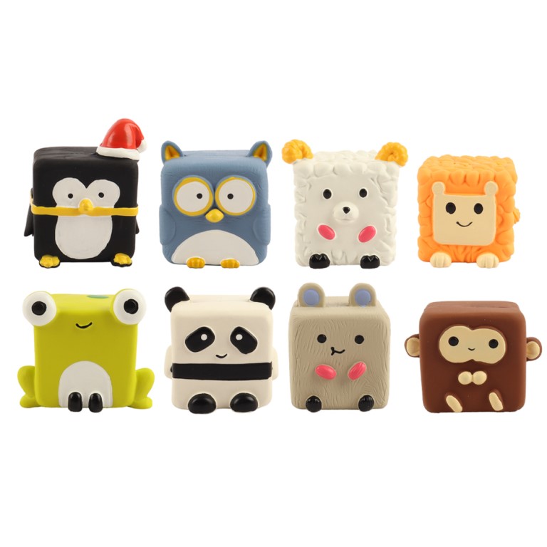 Huhubamboo pískací hračka pro psy mix designů 7cm