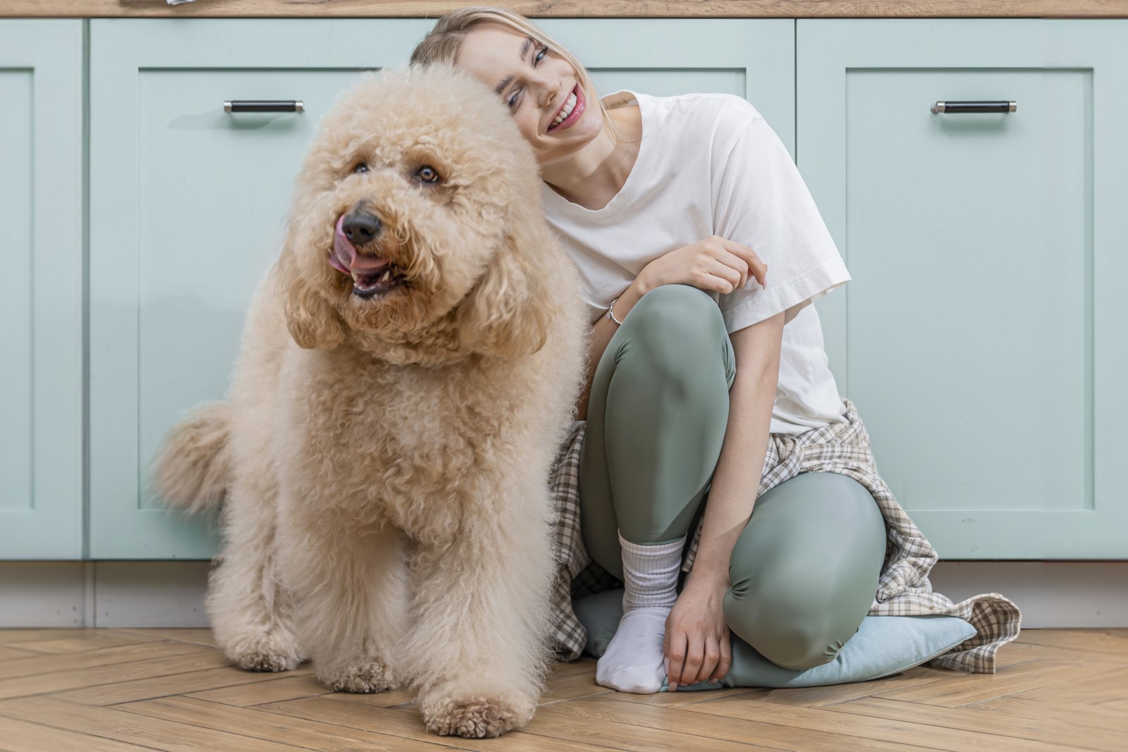 Senior psi a kočky: Speciální výživové potřeby starších zvířat