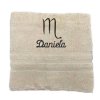 Handtuch mit Namen und Sternzeichen aus 100% Baumwolle