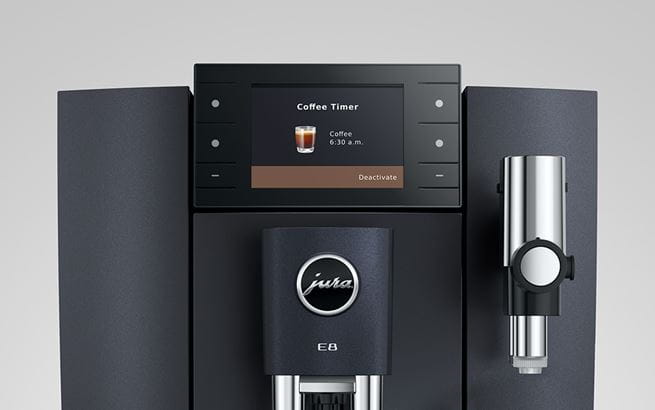 Jura E8 Cosmic Black ranní espresso