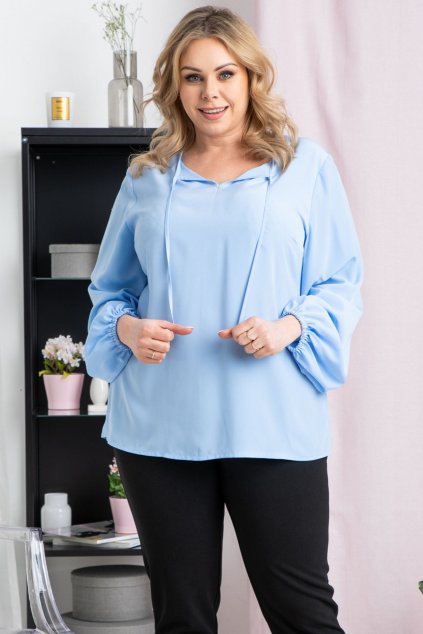 Halenka s vázáním ve výstřihu SEWKA BA927 světle modrá