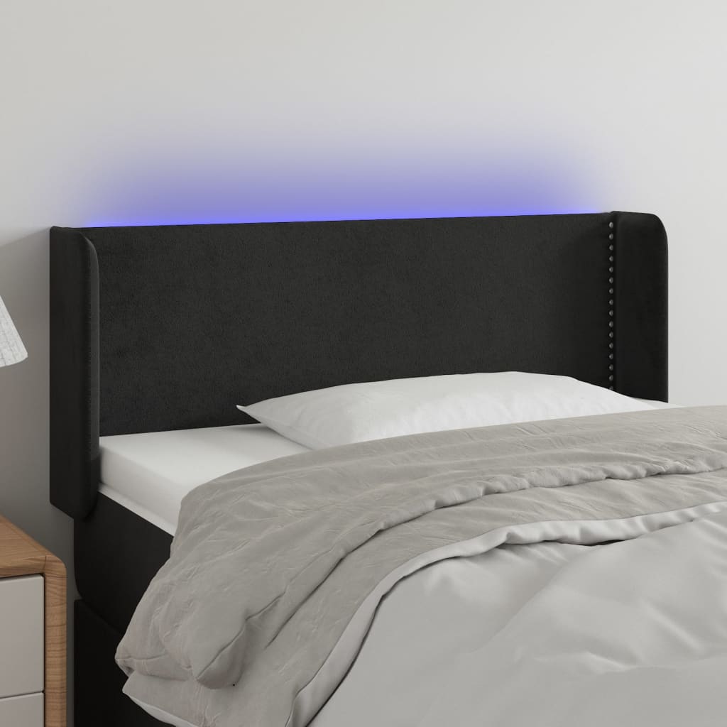 Čelo postele s LED černé 93 x 16 x 78/88 cm samet