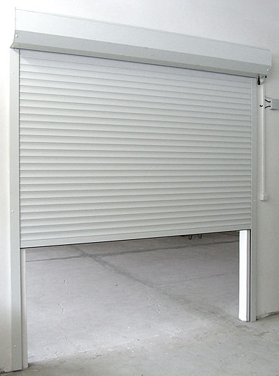 Garážová vrata rolovací LA52 šířka 250cm ovládání vrat:: manuální - madlo + pružinová protiváha, výška stavebního otvoru mezi:: 201-220cm