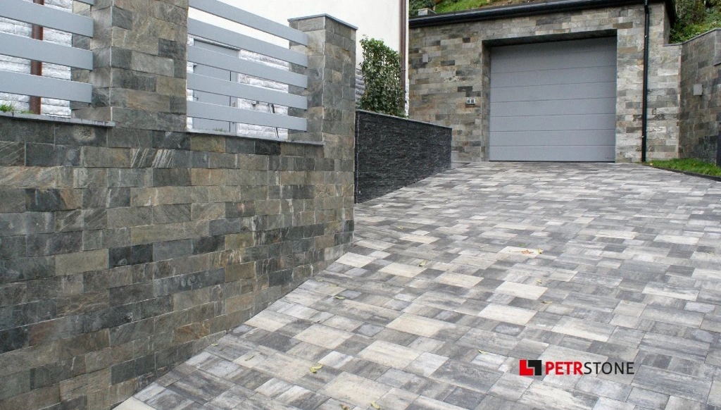 Barevná břidlice – Vícebarevný přírodní prvek, který promění váš interiér