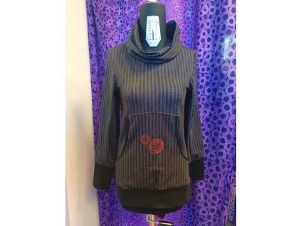 Mikina s klokankou Veverka