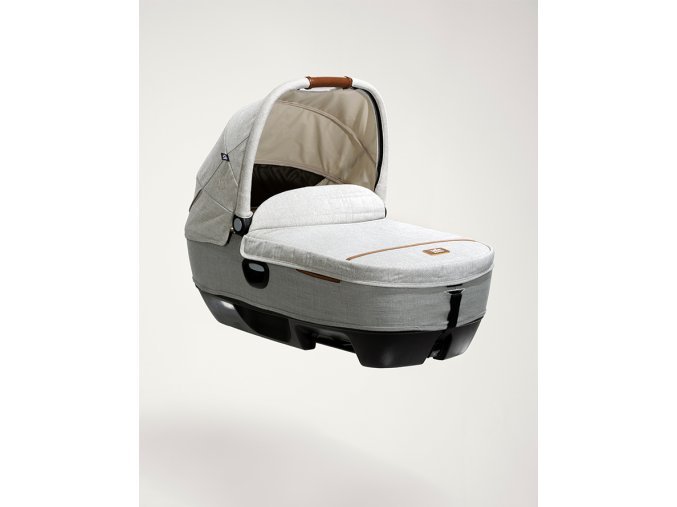 1 Joie Signature car cot right angle oyster