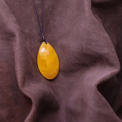 jantarovy-privesek-131681