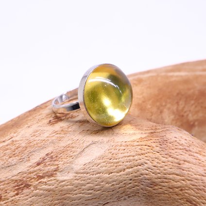 stribrny-prsten-s-baltskym-jantarem-310321