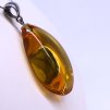 privesek-ze-zeleneho-jantaru-se-stribrem-241004