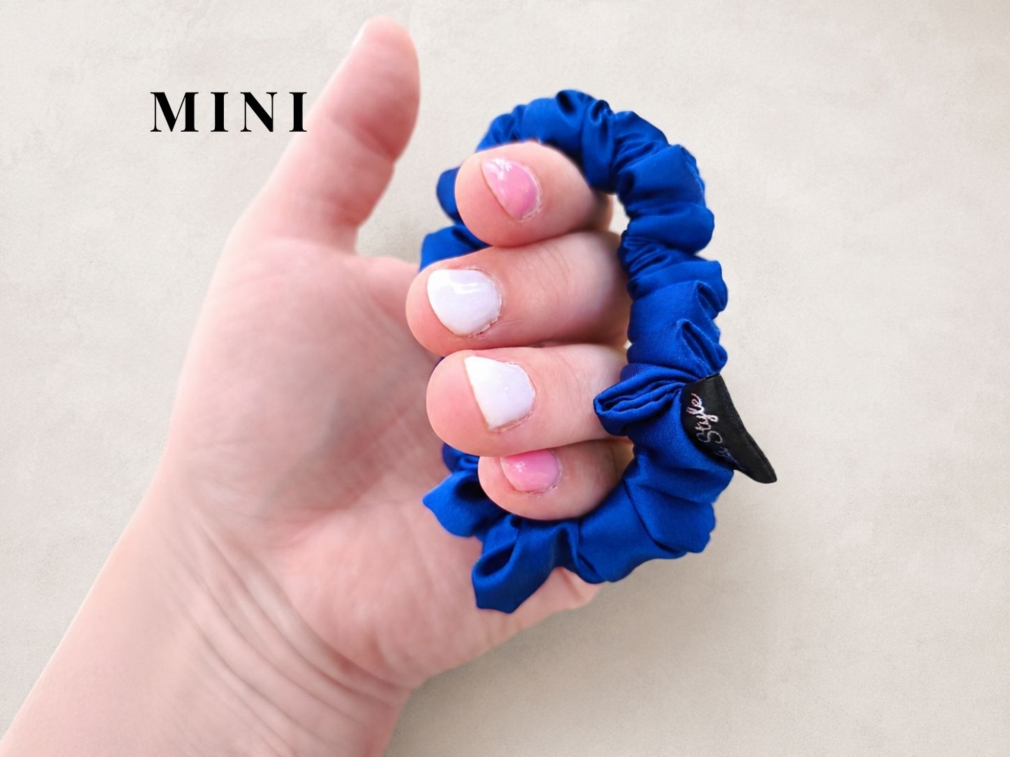 MINI scrunchie