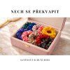Saténová scrunchie – Nech se překvapit