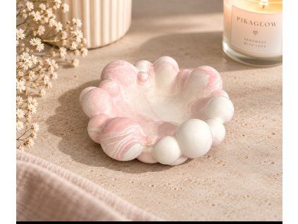Blush Cloud