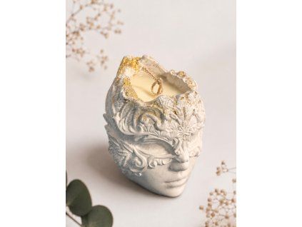 Golden Muse