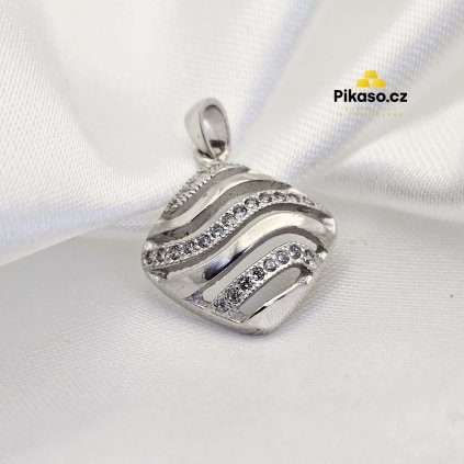 12225 stribrny privesek damsky 1 85 g