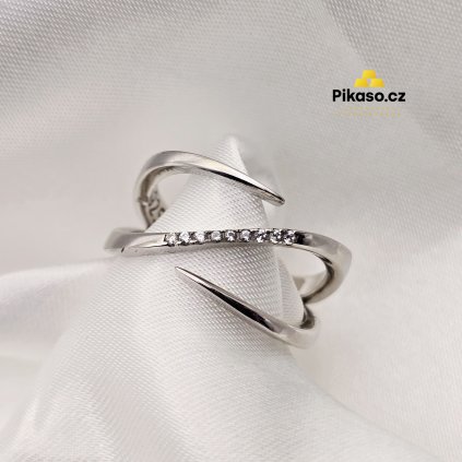 12897 stribrny prsten damsky 3 90 g