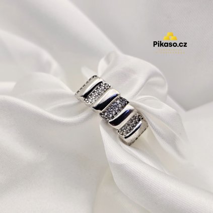 12993 stribrny prsten damsky 3 62 g