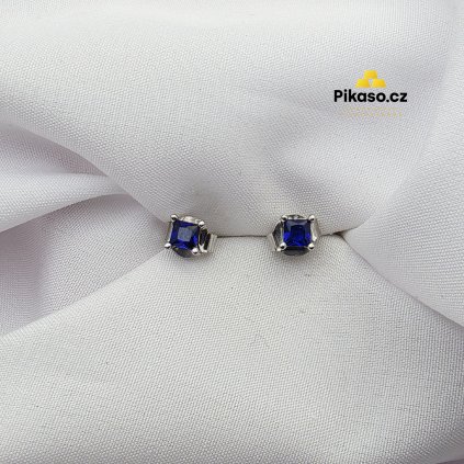 15132 stribrne nausnice damske 0 67 g