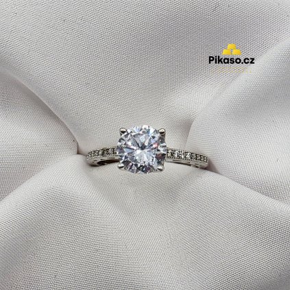 15918 stribrny prsten damsky 2 39 g