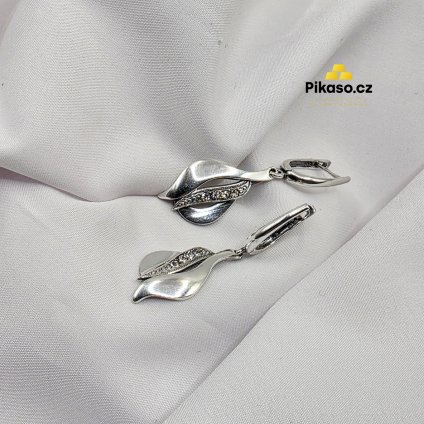 16398 stribrne nausnice damske 4 50 g