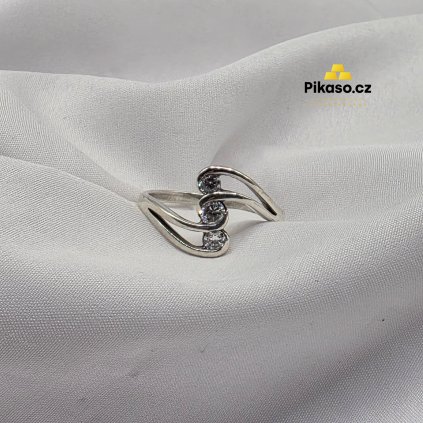 16564 stribrny prsten damsky 2 65 g