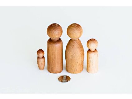 Rodinka nove figurky meritko