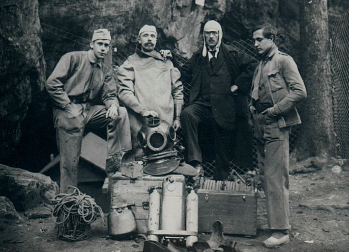 Badatelé a objevitelé