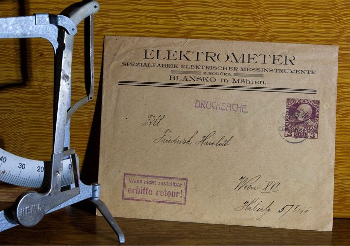 Staré firemní obálky