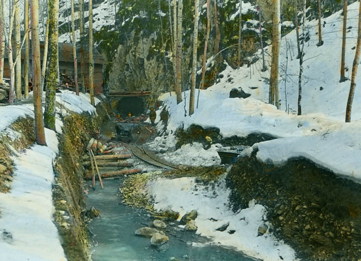 Když se razil odvodňovací tunel na Punkvě