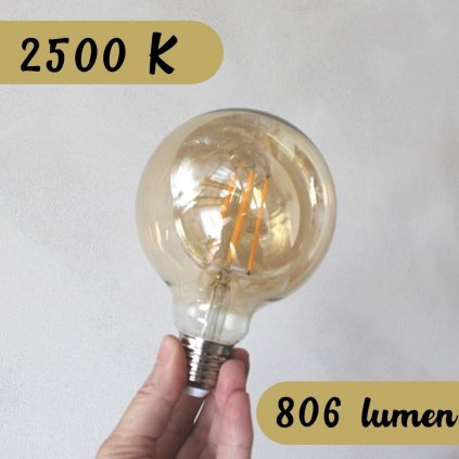 dekorativní žárovka LED 2500K 806lumenů obchod svitidla pikomal koule