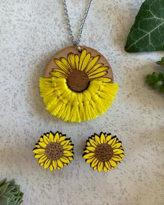 Trocha letní inspirace z naší dílny 🌞Máte se? Užíváte slunce, dovolené, výlety, festivaly?