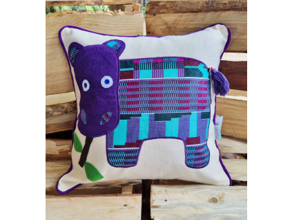 Hippo front