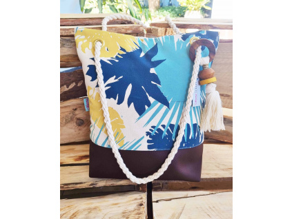 Tote bag leafs front