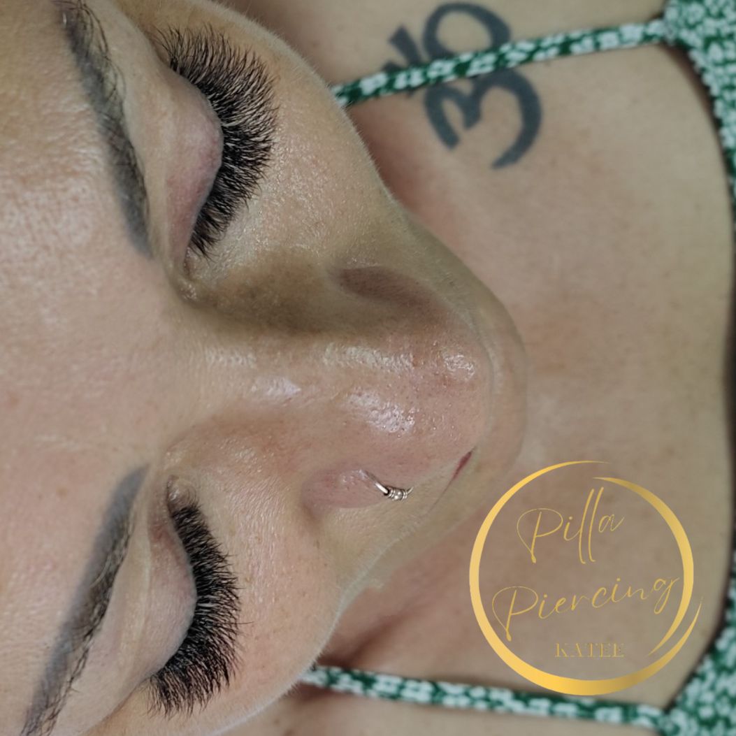 Pilla-piercing-Katee-3DC-mókus-forma-szempillaépítés