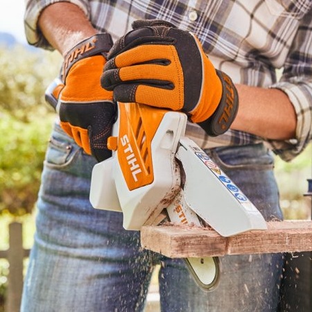 Revoluční minipila STIHL GTA 26