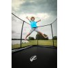 32.41.95.31 8715839077575 BERG Ultim Elite FlatGround 500 Grey + Safety Net DLX XL Mood Image 9