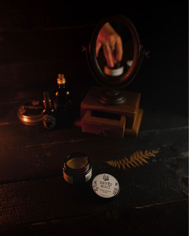 Dneškem pomalu končí magických dvanáct nocí. Čas, kdy jsme šli hluboko do svého nitra, vše utichlo. Jak s tím souvisí péče...