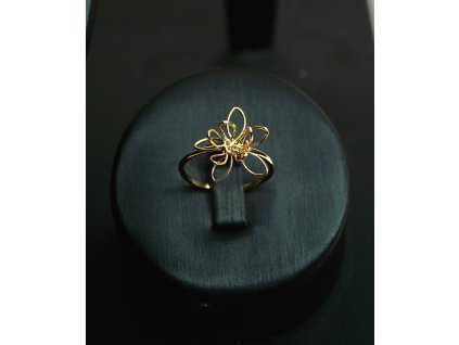 Golden Bloom gyűrű  elegáns arany gyűrű | virág formájú női ékszer