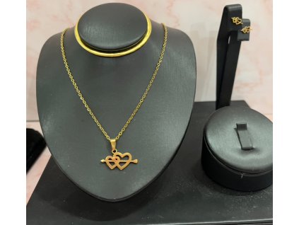 Eternal Love ékszer szett  Dupla szíves rozsdamentes acél ékszerszett – nyaklánc + bedugós fülbevaló (arany)