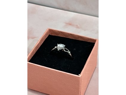 Heartlight Crystal gyűrű  – cirkónia kristállyal díszített szívalakú gyűrű