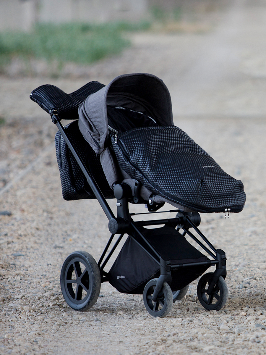 rukávník Black Comb